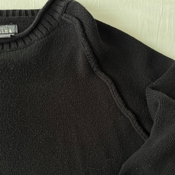 Black Sweater - Picture 3 of 3